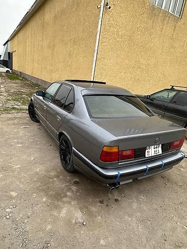 rx 550: BMW 5 series: 1991 г., 2.5 л, Ручные, Бензин, Седан — 3