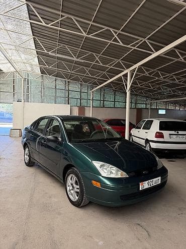 бюджетные авто: Ford Focus: 2000 г., 2 л, Автомат, Бензин, Седан — 2