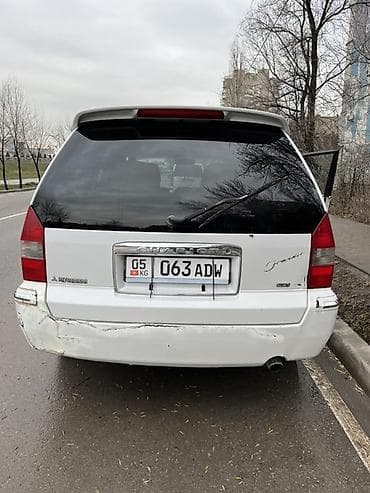 grandis: Mitsubishi Chariot: 1999 г., 3 л, Автомат, Бензин, Минивэн — 4