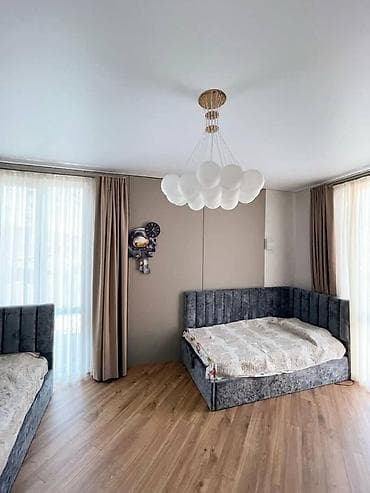 сдаю дом село кок жар: Продаётся дом в стиле хай-тек 📍 Локация: жилмассив Кок-Жар, первая — 4