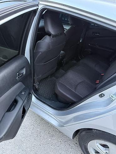 Toyota Prius: 2016 г., 1.8 л, Автомат, Гибрид, Лифтбек — 8