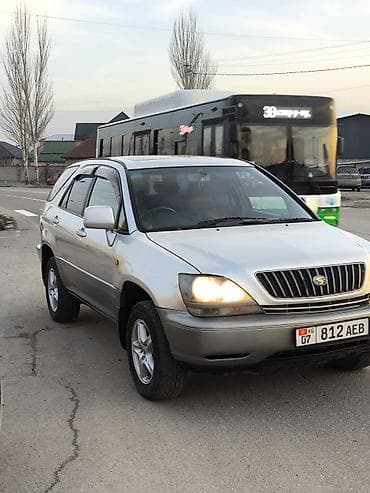 Продажа авто: Toyota Harrier: 2002 г., 3 л, Типтроник, Бензин, Кроссовер — 2
