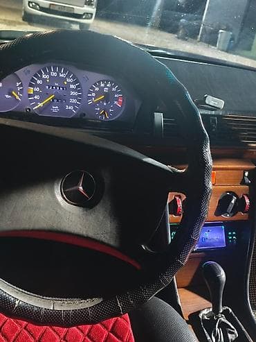 бмв ез9: Mercedes-Benz W124: 1991 г., 2.3 л, Ручные, Бензин, Седан — 5