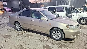 bmw e34 1995: Toyota Camry: 2004 г., 2.4 л, Автомат, Бензин, Седан — 4