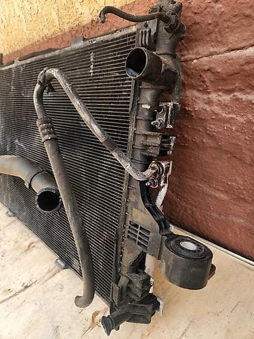 sprinter 416: Радиаторный модуль для автомобиля Geely Galaxy Starship 7. Состав: - — 2