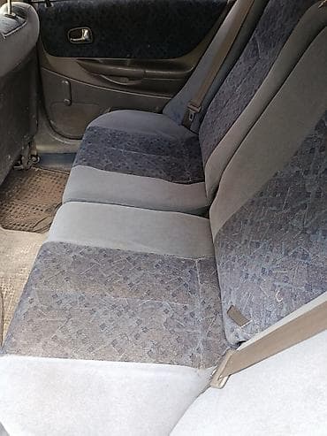 продаю с: Mazda 323: 2001 г., 1.6 л, Автомат, Бензин, Универсал — 7