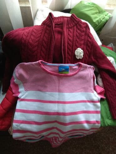 Комплекты одежды: Продаю детские вещи для девочки 5-6 лет, куртки,футболкиводолазки — 5