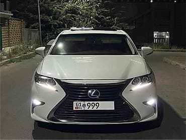 Lexus ES: 2017 г., 2.5 л, Вариатор, Гибрид, Седан