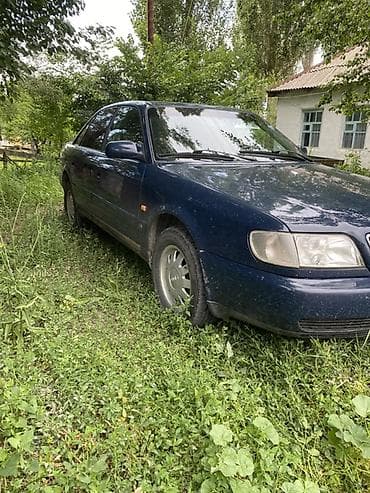 Унаа: Audi 100: 1995 г., 2 л, Кол менен иштөөчү, Бензин, Седан — 8