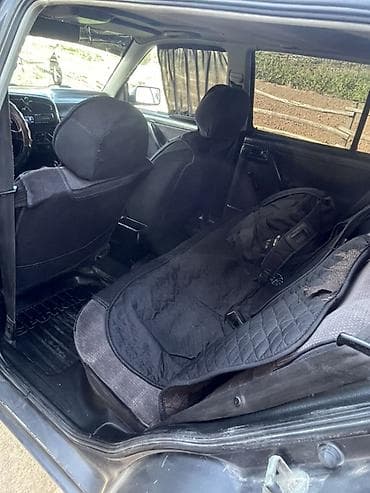 бокс для скутера: Volkswagen Vento: 1993 г., 1.8 л, Механика, Бензин, Седан — 6