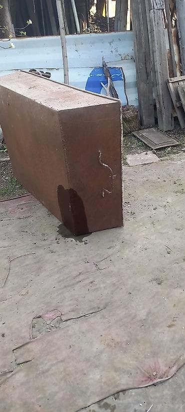 узкий ковша: Строительная емкость- корыто для замешивания раствора. длина — 1