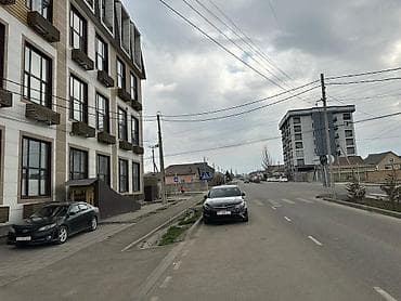 11 микро: Продаю квартиру 56 квадратных метров 2 этаж середина, уютная, теплая — 2