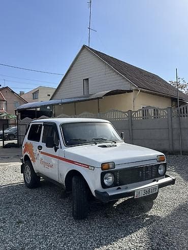 расширители колес: ВАЗ (ЛАДА) 4x4 Нива: 1989 г., 1.6 л, Механика, Бензин, Внедорожник — 2