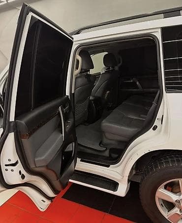 бусик на иссык куль цена: Toyota Land Cruiser: 2009 г., Бензин, Внедорожник — 5