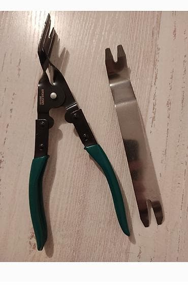 sea doo: Инструмент для снятия обшивки автомобиля. Первое фото создано ИИ — 3