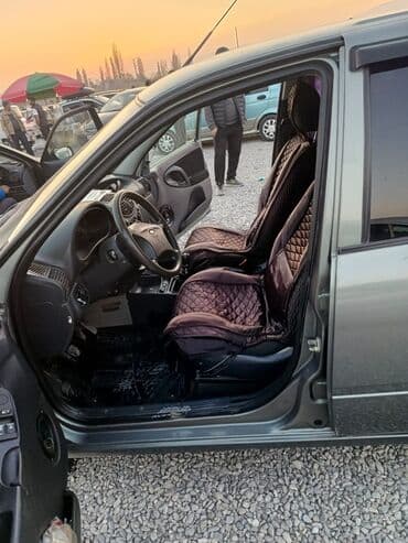 скутеры мопеды: ВАЗ (ЛАДА) Kalina: 2011 г., 1.6 л, Механика, Бензин, Хэтчбэк — 4