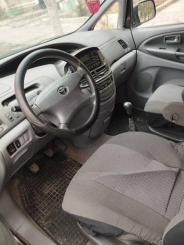 srv 2: Toyota Estima: 2002 г., 2 л, Ручные, Дизель, Минивэн — 4