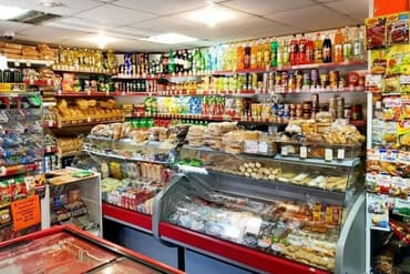 требуется администратор в сауну в районе рынка: СРОЧНО !!! Халал азык-тулук дүкөнунө өзунө тыкан, ыймандуу — 1