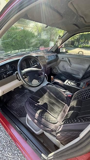 1 uz fe: Volkswagen Vento: 1994 г., 1.8 л, Ручные, Бензин, Седан — 7