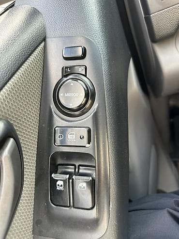 киа минивен: Hyundai H-1: 2008 г., 2.5 л, Автомат, Дизель, Минивэн — 8