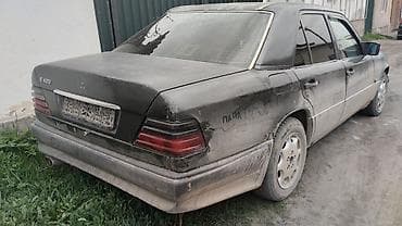 Транспорт: Mercedes-Benz W124: 1995 г., 0.2 - engine capacity л, Седан — 2