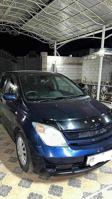 mark 3: Toyota Ist: 2003 г., Автомат, Бензин, Хэтчбэк — 3