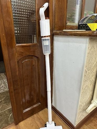 Вертикальный беспроводной пылесос 2‑в‑1 (ручной + напольный) мини