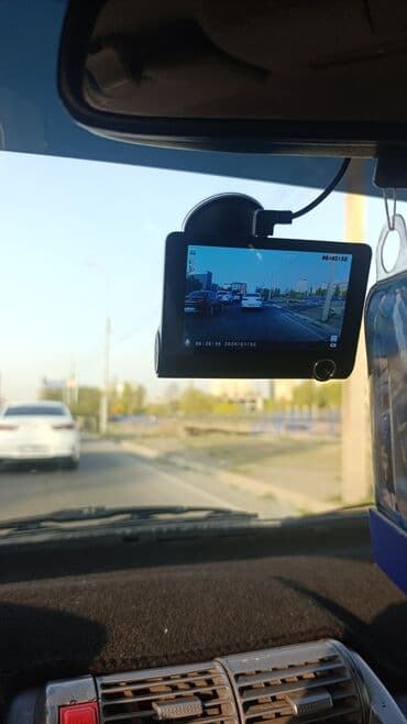 монитор для машина: Автомобильный комплект: видеорегистратор с экраном + камера заднего — 3