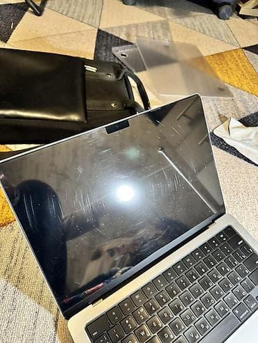 макбук 17 про: Apple MacBook Pro 14" Характеристики: - Дисплей 14.2" Liquid Retina — 7