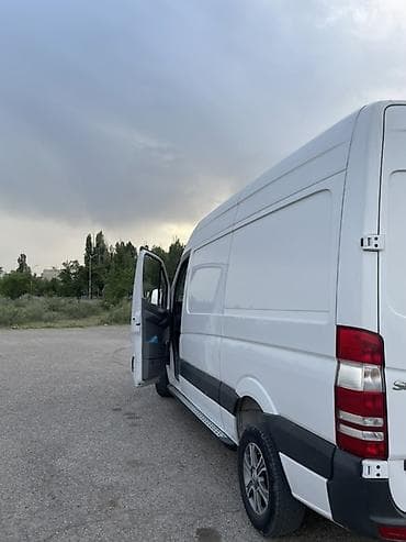 mercedesbenz spr: Легкий грузовик, Mercedes-Benz — 10