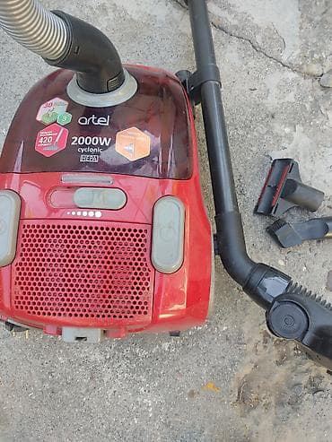 Пылесос Artel cyclonic 2000W с HEPA-фильтром. Б.У. Особенности: - — 2