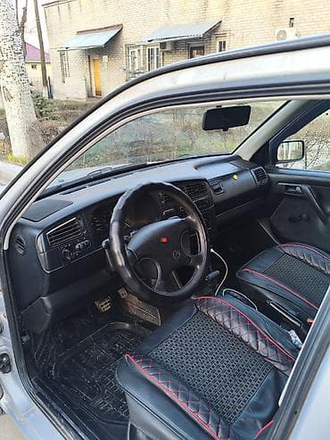 Скупка авто: Volkswagen City Golf: 1993 г., 1.8 л, Автомат, Бензин, Хэтчбэк — 7