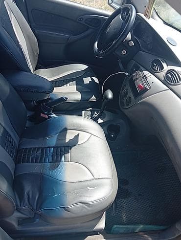 mini jack: Ford Focus: 2002 г., 2 л, Автомат, Бензин, Седан — 1