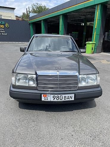 асинхроный двигатель: Mercedes-Benz W124: 1988 г., 2.3 л, Механика, Бензин, Седан — 1