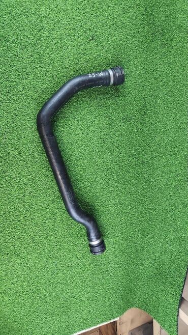 блок предохранителей: Патрубок 1712 7 794 153 Е70 е71 с двс М57 Год 2009 В — 1