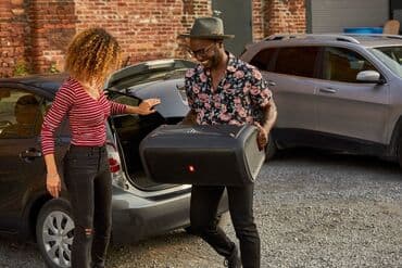 микрофоны караоке: Колонка. Аренда JBL(USA) 240W, Bluetooth. Аренда микрофона(2шт) — 5