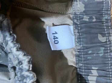 демисезонная детская обувь 22 размера: Джинсы и брюки, Б/у — 2