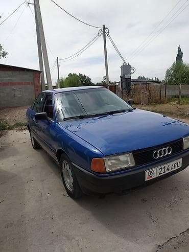Продажа авто: Audi 80: 1988 г., 1.8 л, Механика, Бензин, Седан — 2