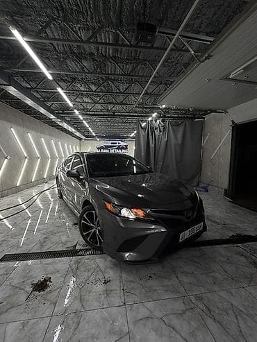 Toyota Camry: 2019 г., 2.5 л, Автомат, Бензин, Седан