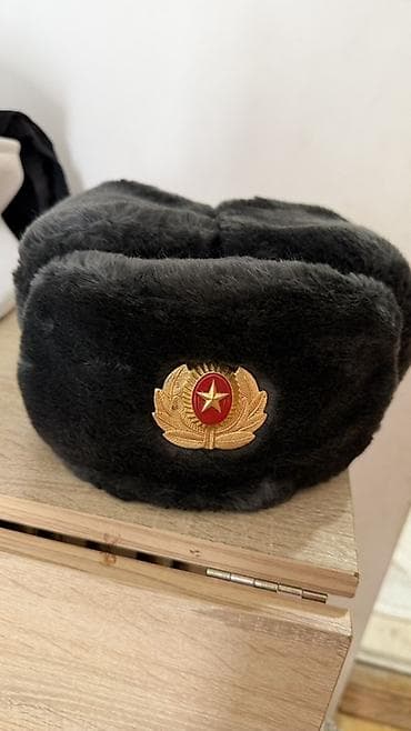 Спецодежда: Погоны, шеврононы, знаки группа крови - ОТДАМ ДАРОМ. Состав: - Китель — 2