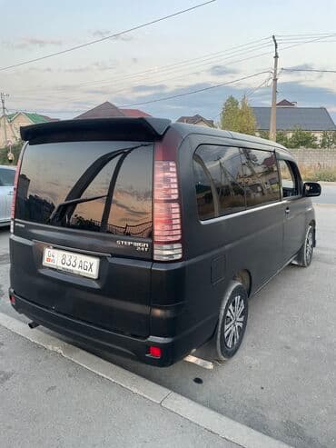 продается в рассрочку авто минивен степ вагон: Honda Stepwgn: 2005 г., 2 л, Минивэн — 5