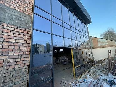 жалюзи для дверей: Алюминиевые витражи, фасадное остекление и ПВХ/алюминиевые окна под — 3