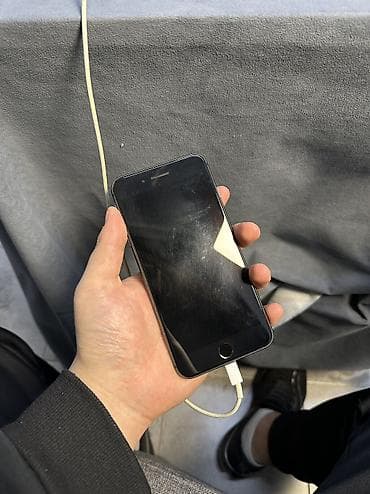 core i9: IPhone 8 Plus, Б/у, 64 ГБ, Черный — 1