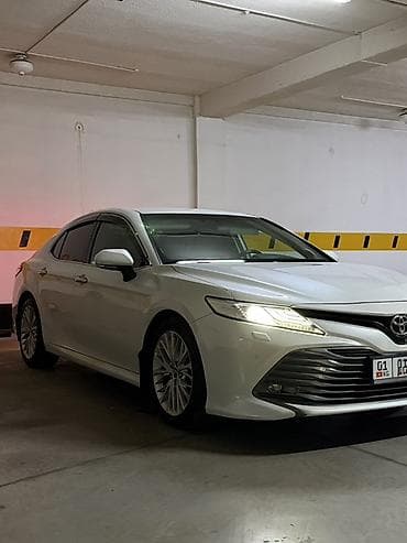 byd e7: Toyota Camry: 2019 г., 3.5 л, Автомат, Бензин, Седан — 1