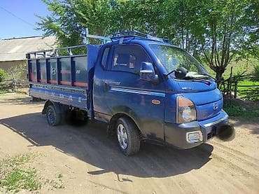 volvo 420: Легкий грузовик, Hyundai, Стандарт — 2