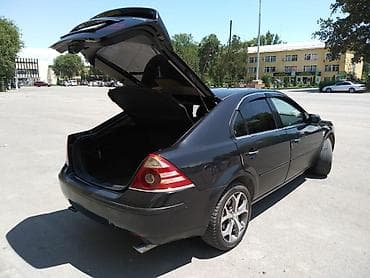Унаа: Ford Mondeo: 2003 г., 2 л, Кол менен иштөөчү, Бензин, Хетчбек — 7