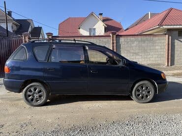старушка ипсум: Toyota Ipsum: 2000 г., 2 л, Автомат, Газ, Минивэн — 5
