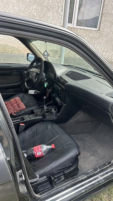 weltmeister ex5 2021: BMW 5 series: 1992 г., 2 л, Механика, Бензин, Седан — 7