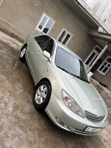 Продажа авто: Toyota Camry: 2004 г., Седан — 9