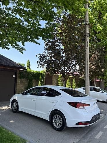 kia avela: Hyundai Avante: 2019 г., 1.6 л, Вариатор, Бензин, Седан — 8
